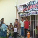 Nurse Tere and CHP Norma managing clinic flow @ La Comon